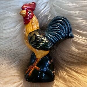 SALE!! Vintage Rooster statue hand painted.      3
